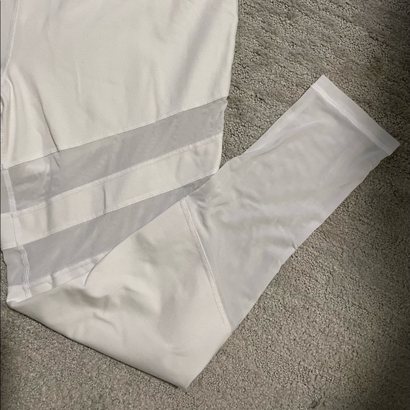 PopFlex Highness Legging (discontinued) size 12 Semi-mesh in Cloud (white) - Picture 3 of 9
